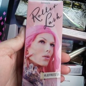 Benefit rollwr lash jefree star